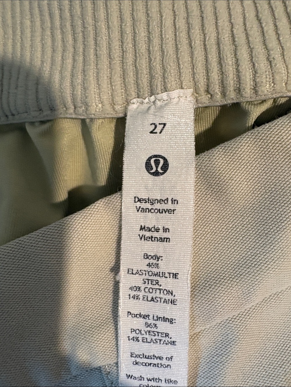 lululemojn athletica light utilitech cargo high rise pants - Picture 5 of 8